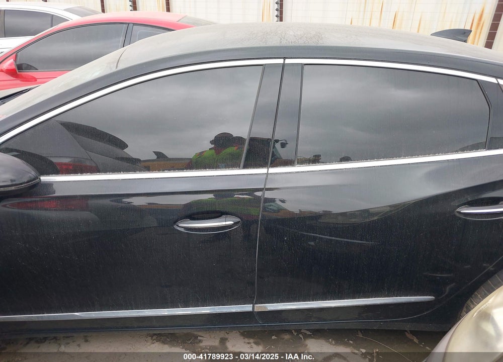 2017 BUICK LACROSSE VIN: 1G4ZR5SS0HU156905