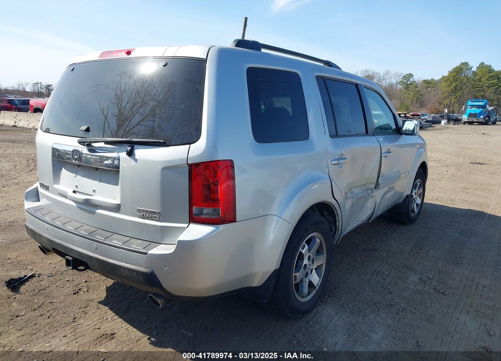 2009 HONDA PILOT TOURING VIN: 5FNYF48959B020092