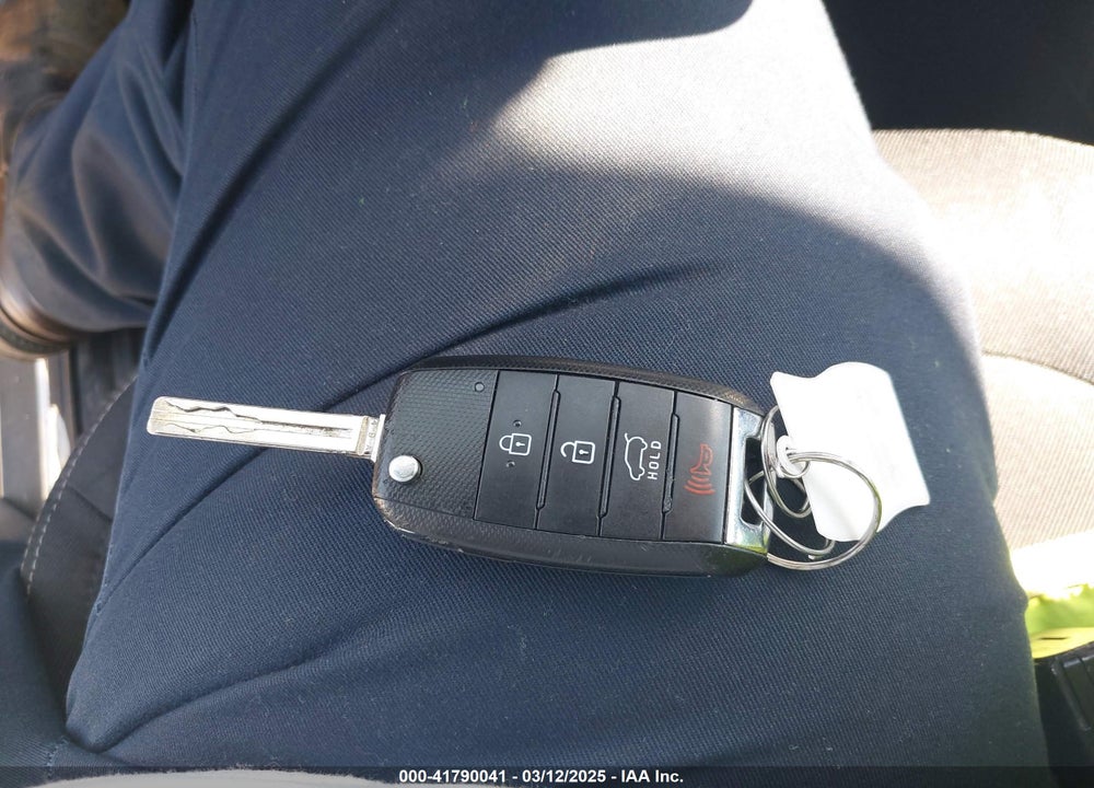 2018 KIA SOUL VIN: KNDJP3A53J7560986