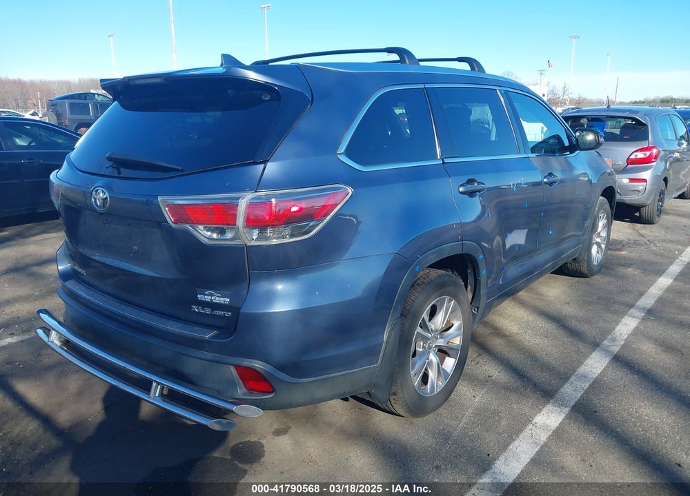 2015 TOYOTA HIGHLANDER VIN: 5TDJKRFH7FS178591