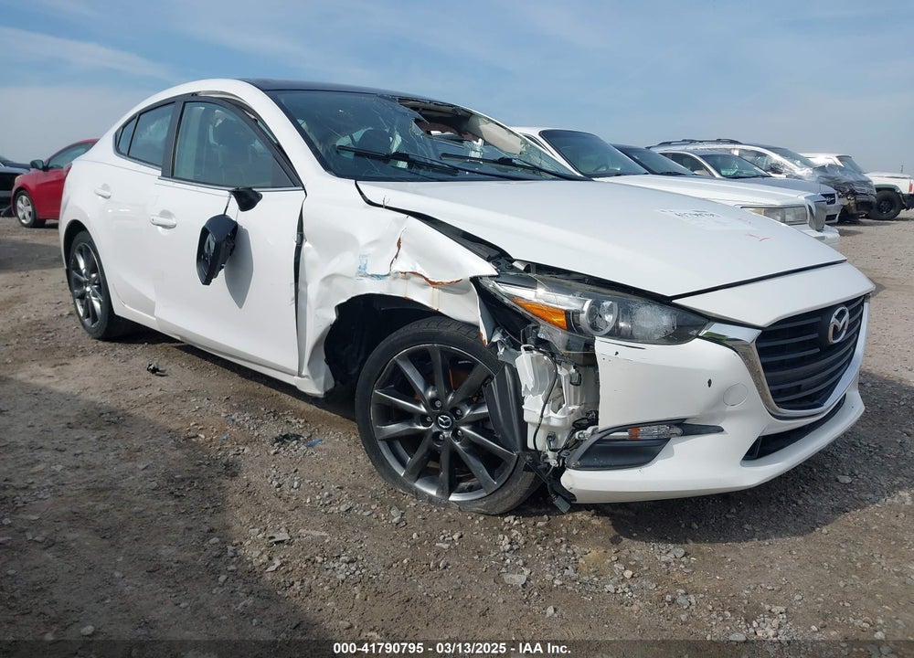 2018 MAZDA 3 TOURING VIN: 3MZBN1V30JM237117