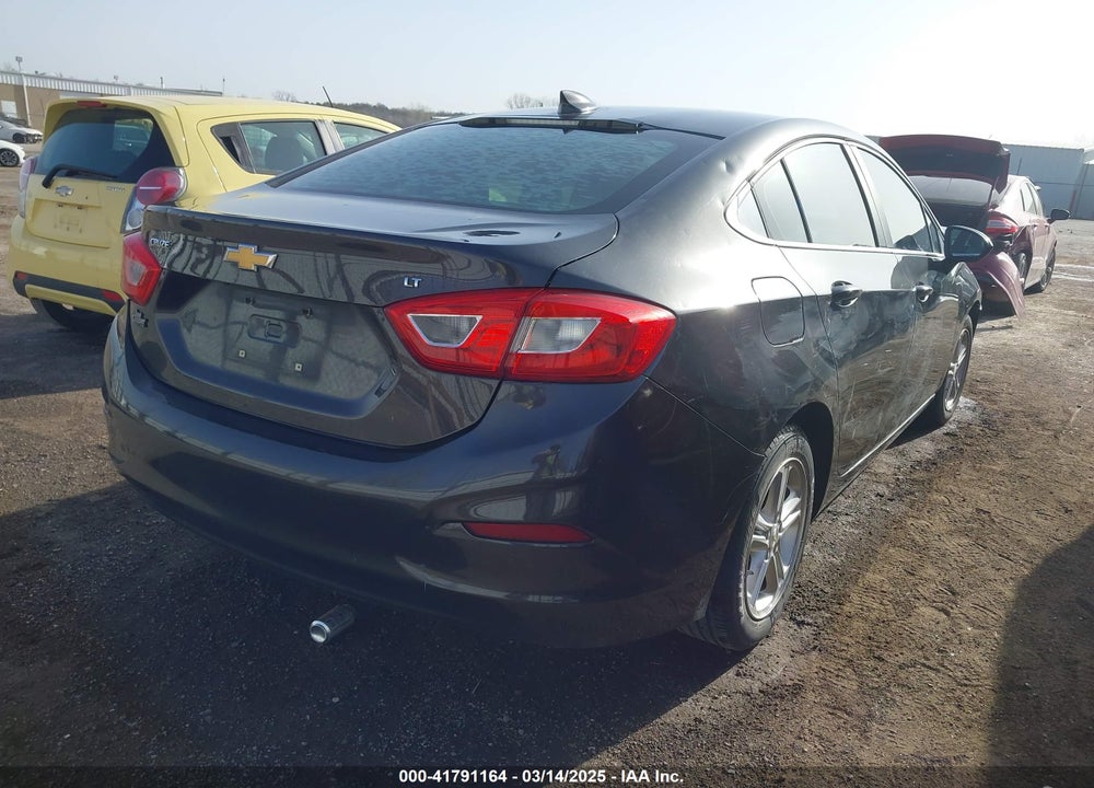 2017 CHEVROLET CRUZE VIN: 1G1BE5SM9H7224919