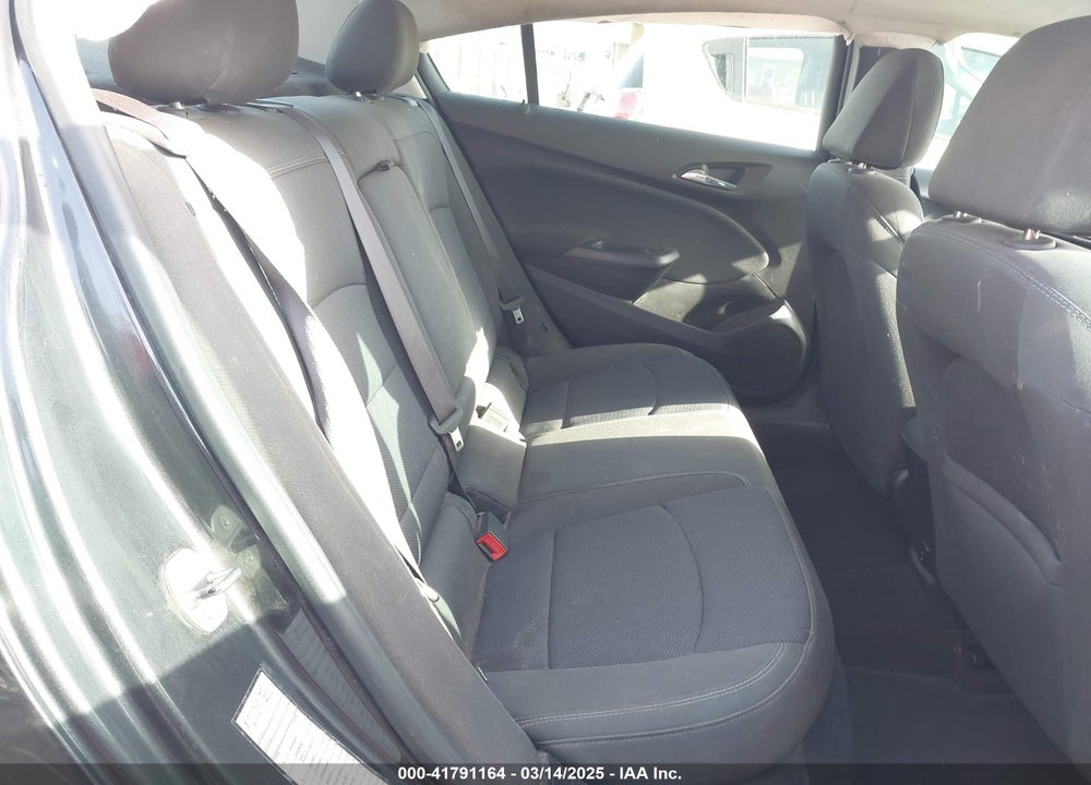 2017 CHEVROLET CRUZE VIN: 1G1BE5SM9H7224919