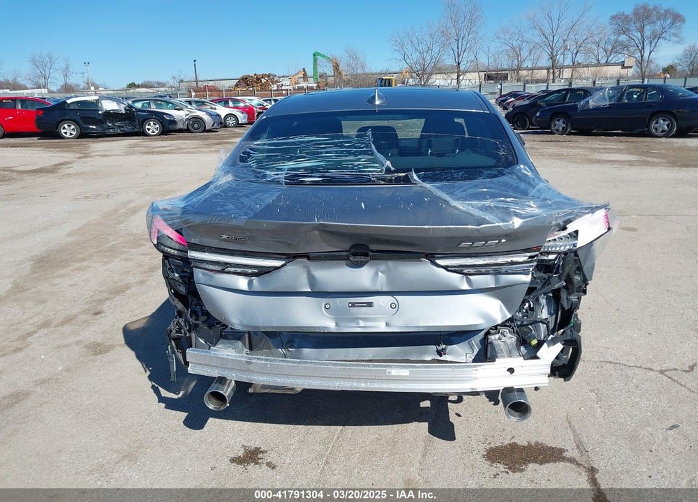 2024 BMW 2 SERIES VIN: WBA73AK02R7R40584