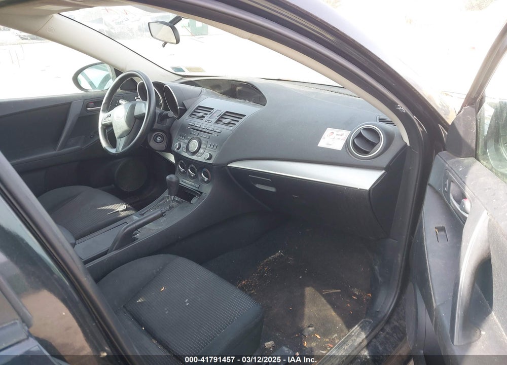 2012 MAZDA MAZDA3 VIN: JM1BL1UG3C1549381