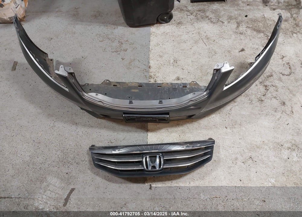 2012 HONDA ACCORD VIN: 1HGCP2F39CA108333