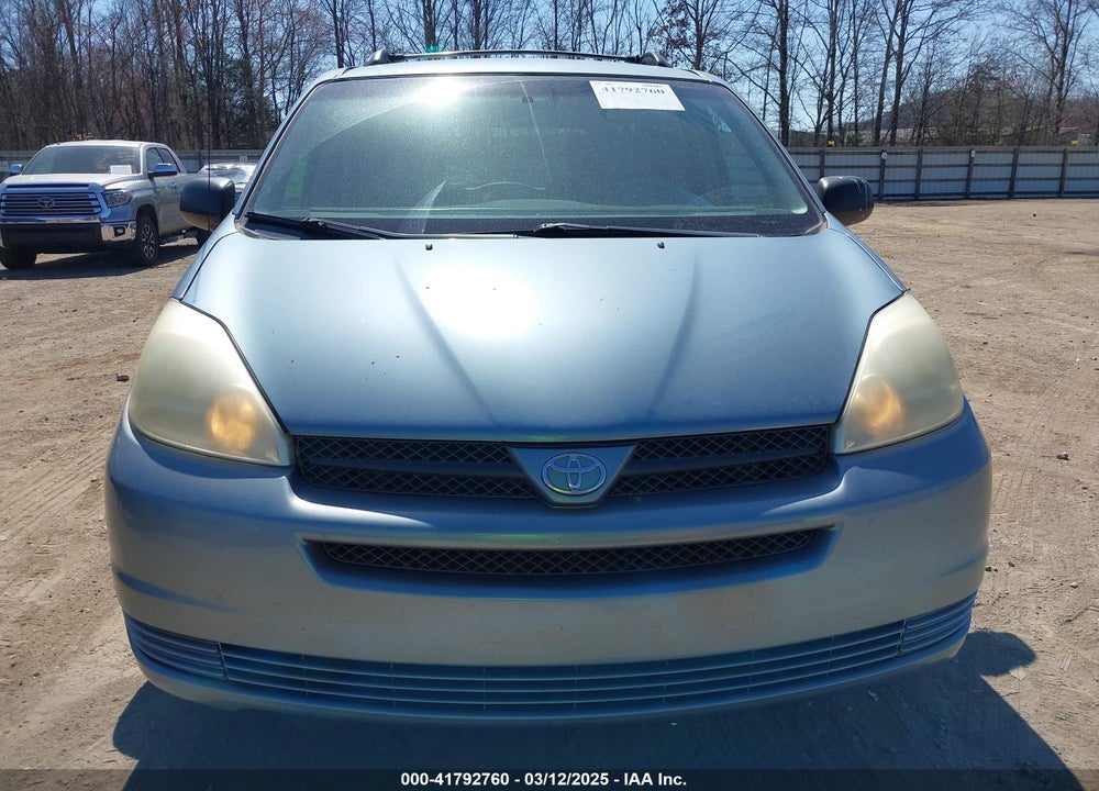 2005 TOYOTA SIENNA VIN: 5TDZA23C15S245755
