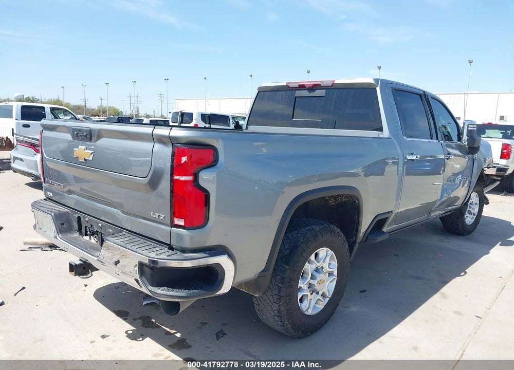2024 CHEVROLET SILVERADO 2500HD 4WD STANDARD BED LTZ VIN: 2GC4YPEY5R1107368