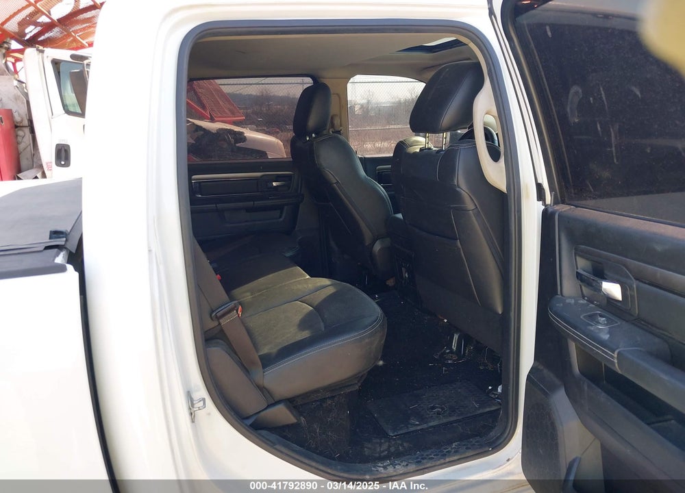 2014 RAM 1500 VIN: 1C6RR7MT2ES203047