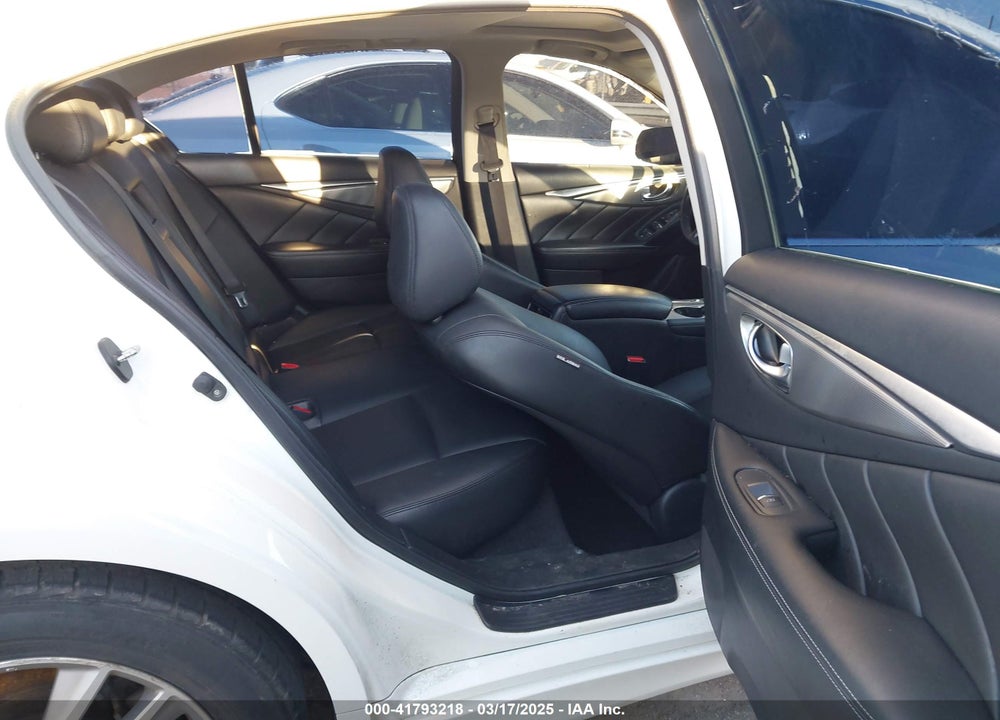 2017 INFINITI Q50 2.0T BASE VIN: JN1CV7AP1HM641801