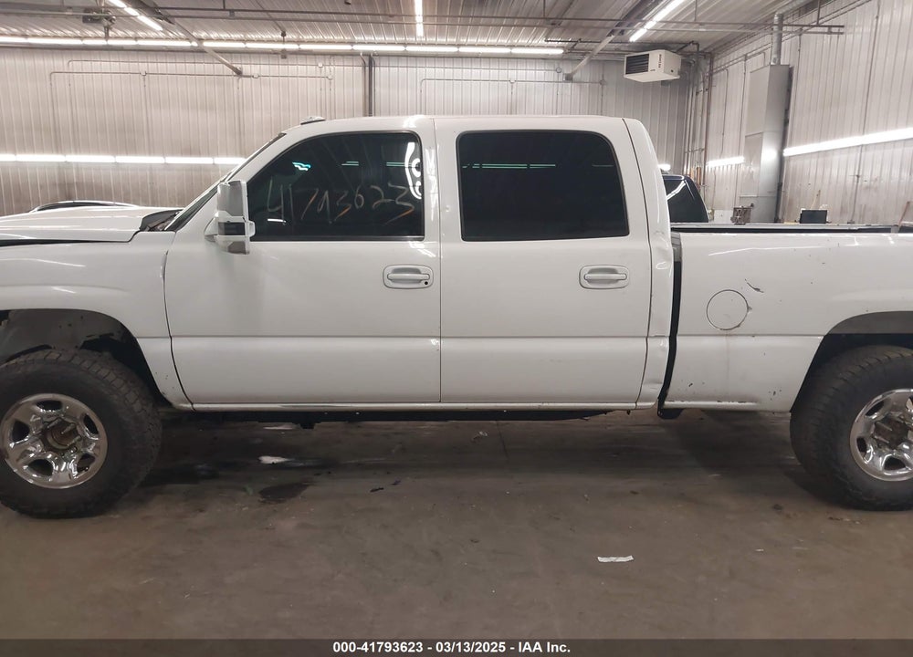 2003 CHEVROLET SILVERADO 2500HD LS VIN: 1GCHK23133F254283