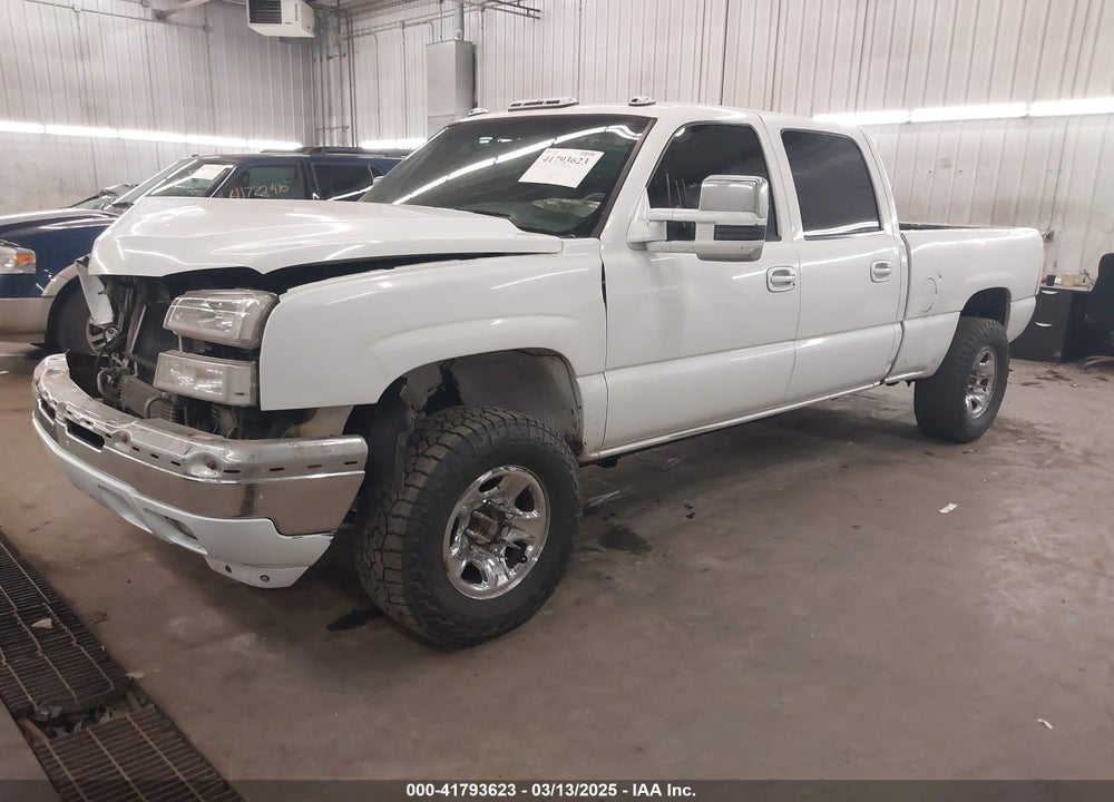 2003 CHEVROLET SILVERADO 2500HD LS VIN: 1GCHK23133F254283