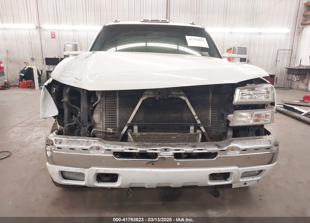 2003 CHEVROLET SILVERADO 2500HD LS VIN: 1GCHK23133F254283