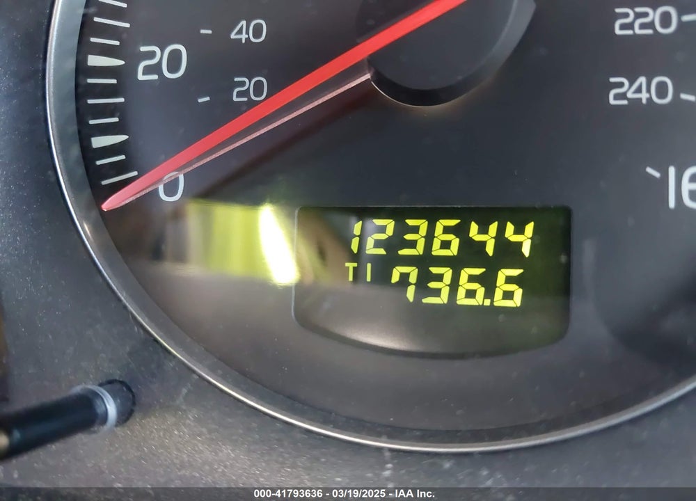 2006 VOLVO S60 2.5T VIN: YV1RH592162543124