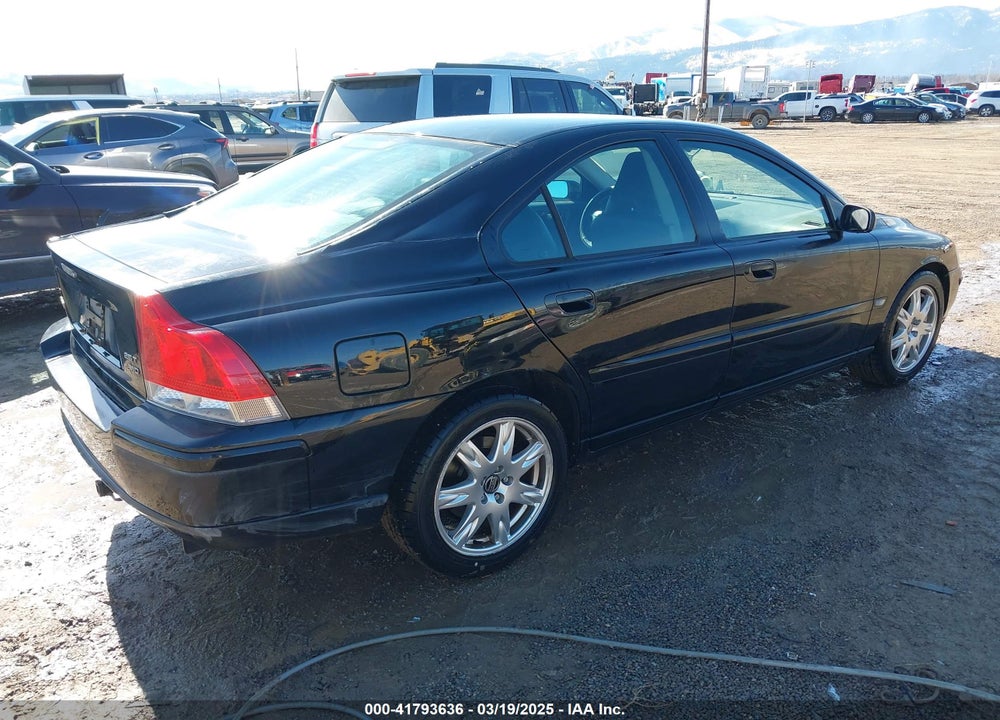 2006 VOLVO S60 2.5T VIN: YV1RH592162543124