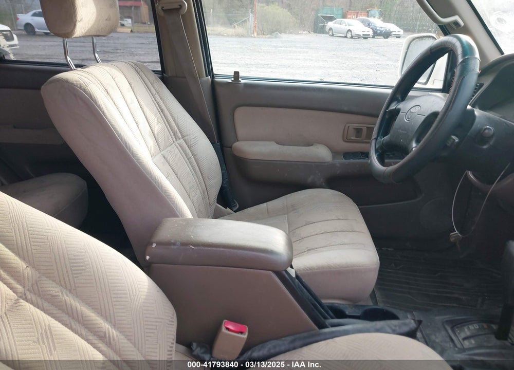 2002 TOYOTA 4RUNNER SR5 V6 VIN: JT3GN86R320231924