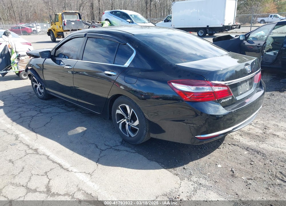 2017 HONDA ACCORD VIN: 1HGCR2F36HA185789
