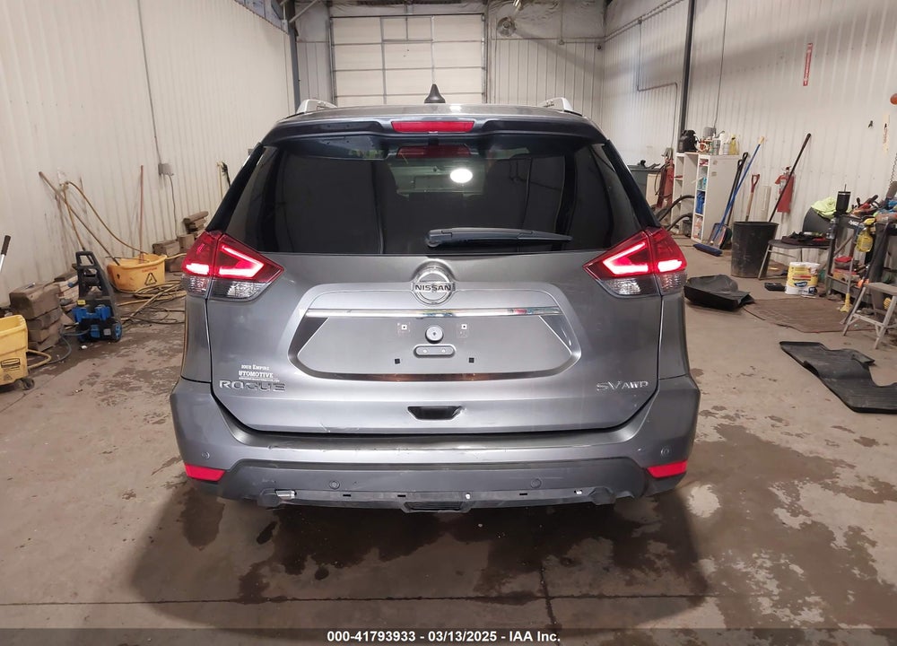 2019 NISSAN ROGUE SV VIN: 5N1AT2MV1KC827922
