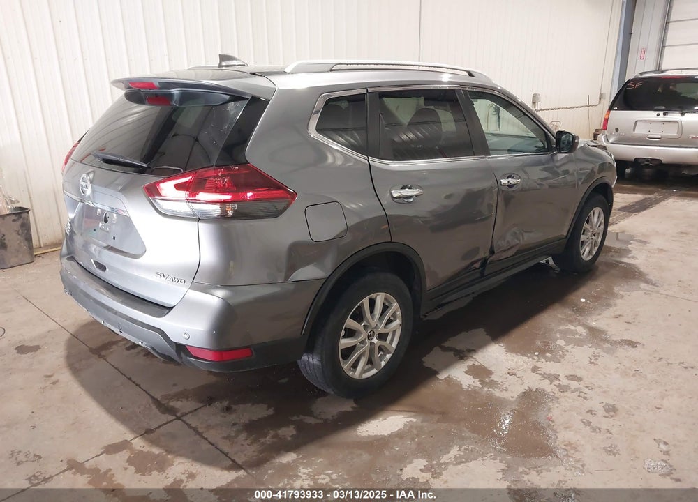 2019 NISSAN ROGUE SV VIN: 5N1AT2MV1KC827922