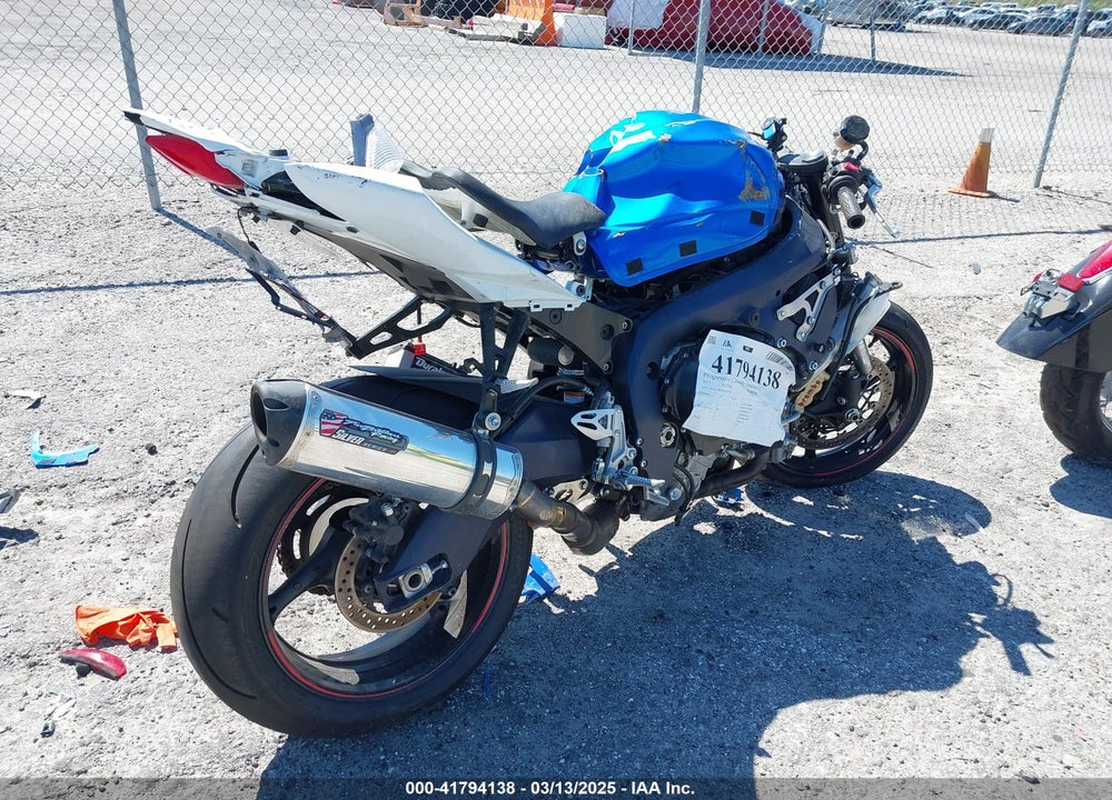 2013 SUZUKI GSX-R1000 VIN: JS1GT78A4D2102756