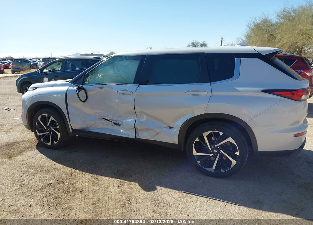 2022 MITSUBISHI OUTLANDER ES 2.5 2WD VIN: JA4J3TA89NZ064245