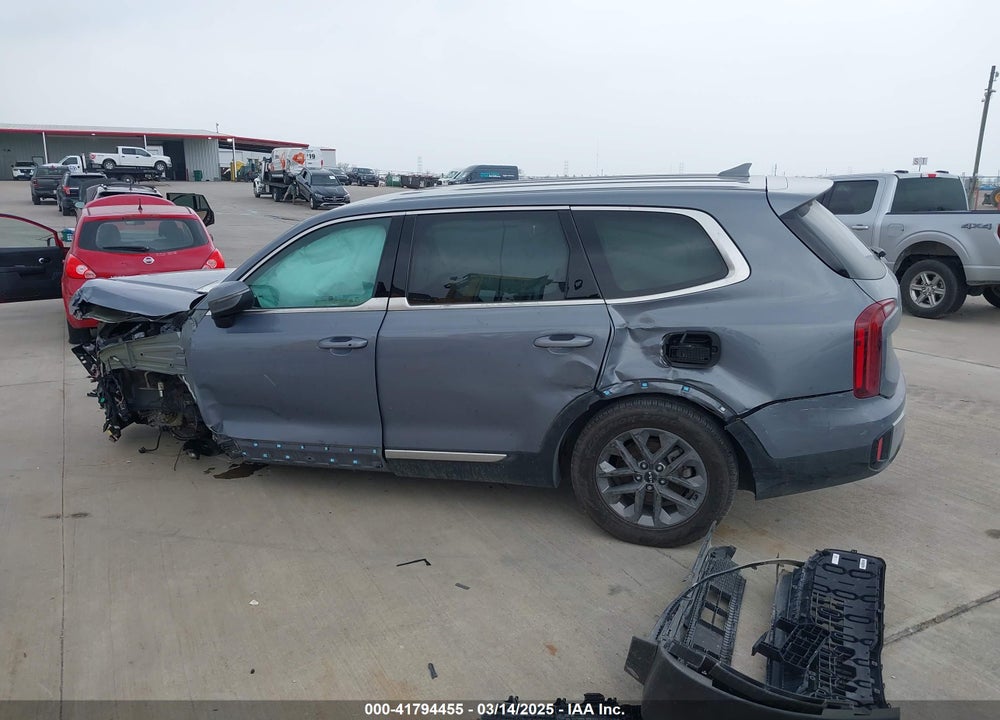 2023 KIA TELLURIDE LX VIN: 5XYP24GC7PG331419