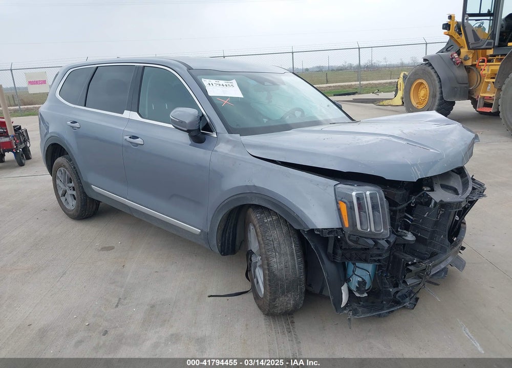 2023 KIA TELLURIDE LX VIN: 5XYP24GC7PG331419
