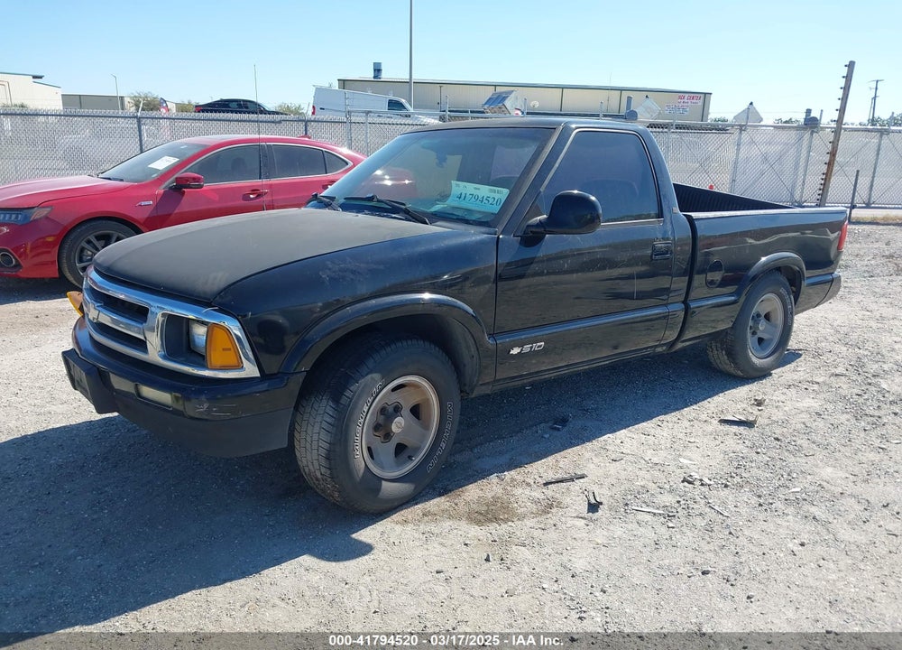 1995 CHEVROLET S TRUCK S10 VIN: 1GCCS14Z9S8227603