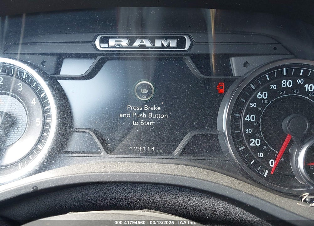 2019 RAM 1500 VIN: 1C6SRFFT3KN560353