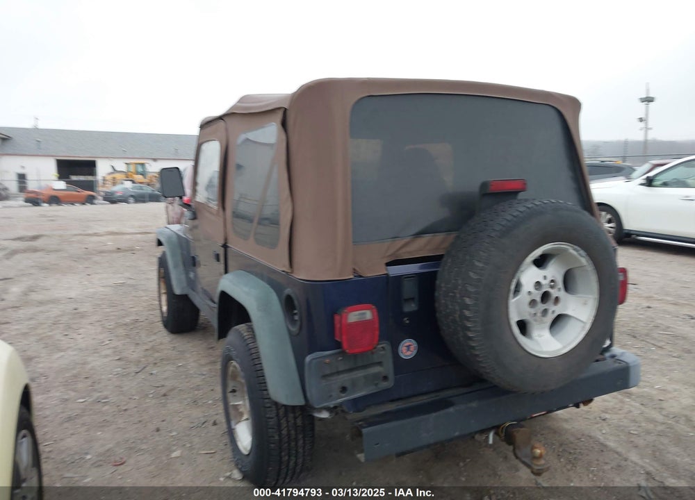 1998 JEEP WRANGLER / VIN: 1J4FY29P9WP792089
