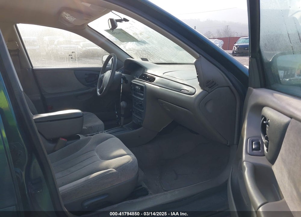 1997 CHEVROLET MALIBU VIN: 1G1NE52M7V6135591