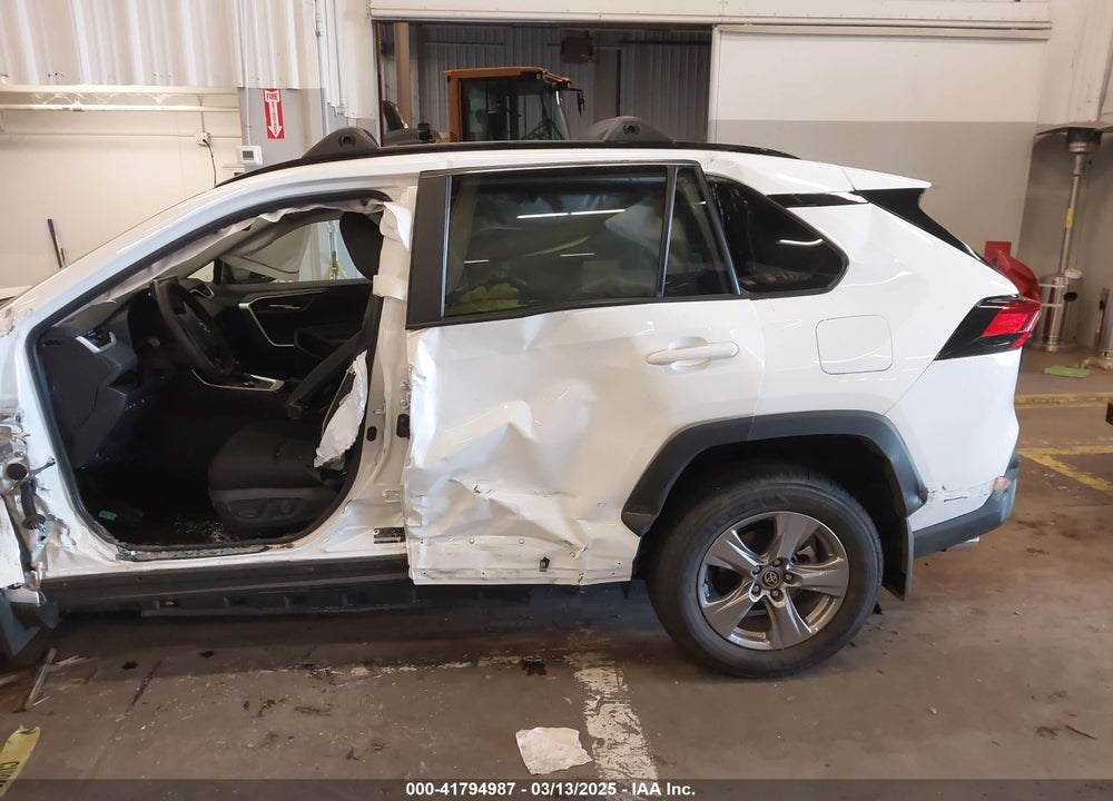 2025 TOYOTA RAV4 HYBRID VIN: 4T3RWRFV5SU174996