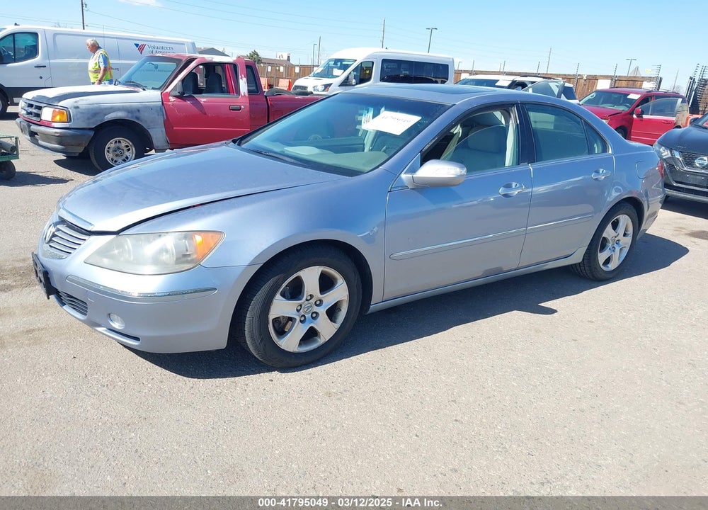 2005 ACURA RL VIN: JH4KB16555C008420