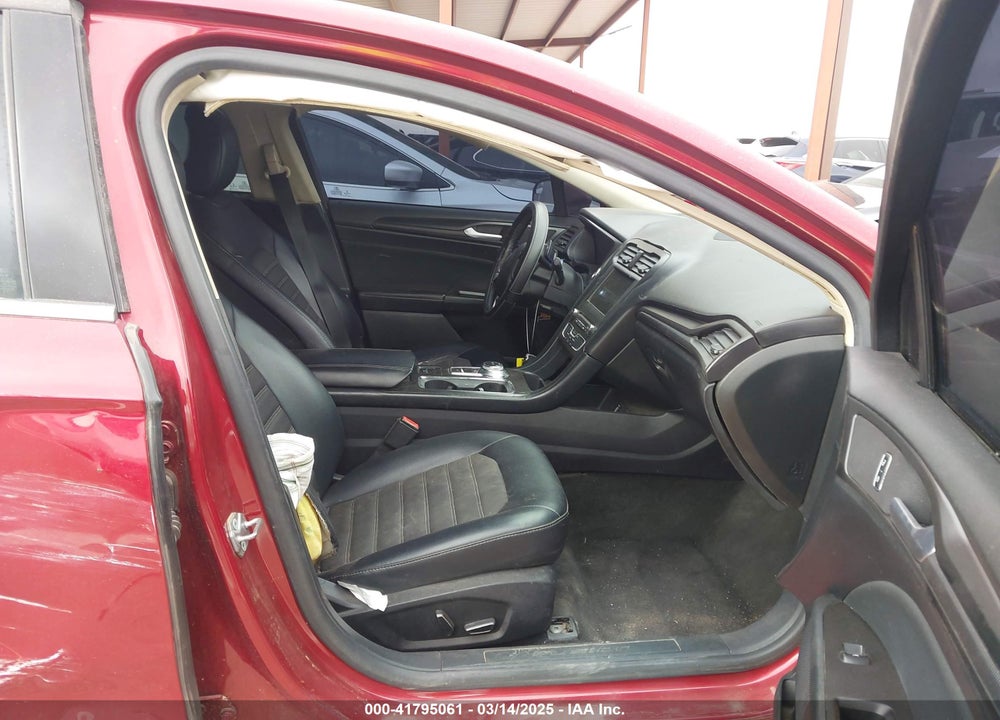 2018 FORD FUSION SE VIN: 3FA6P0HD0JR145317