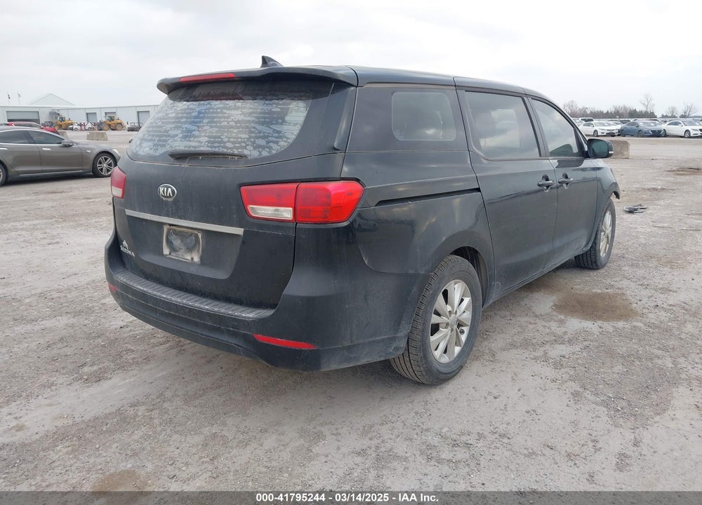2017 KIA SEDONA VIN: KNDMA5C13H6280733