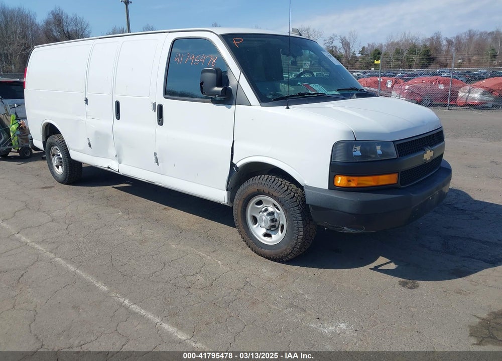 2019 CHEVROLET EXPRESS 2500 VIN: 1GCWGBFPXK1186665