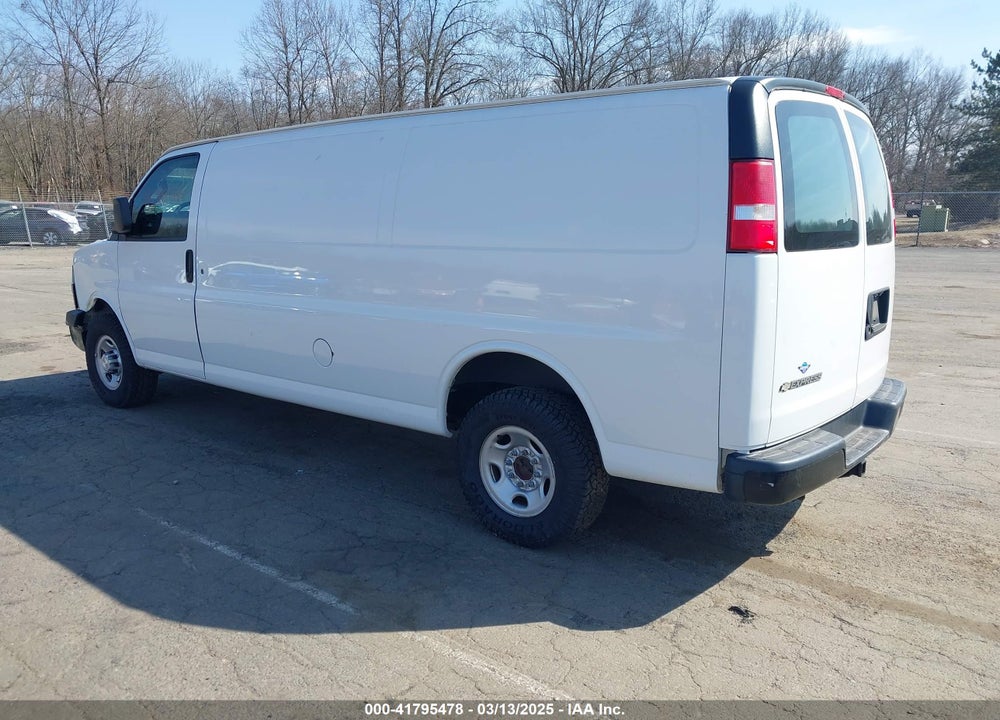 2019 CHEVROLET EXPRESS 2500 VIN: 1GCWGBFPXK1186665