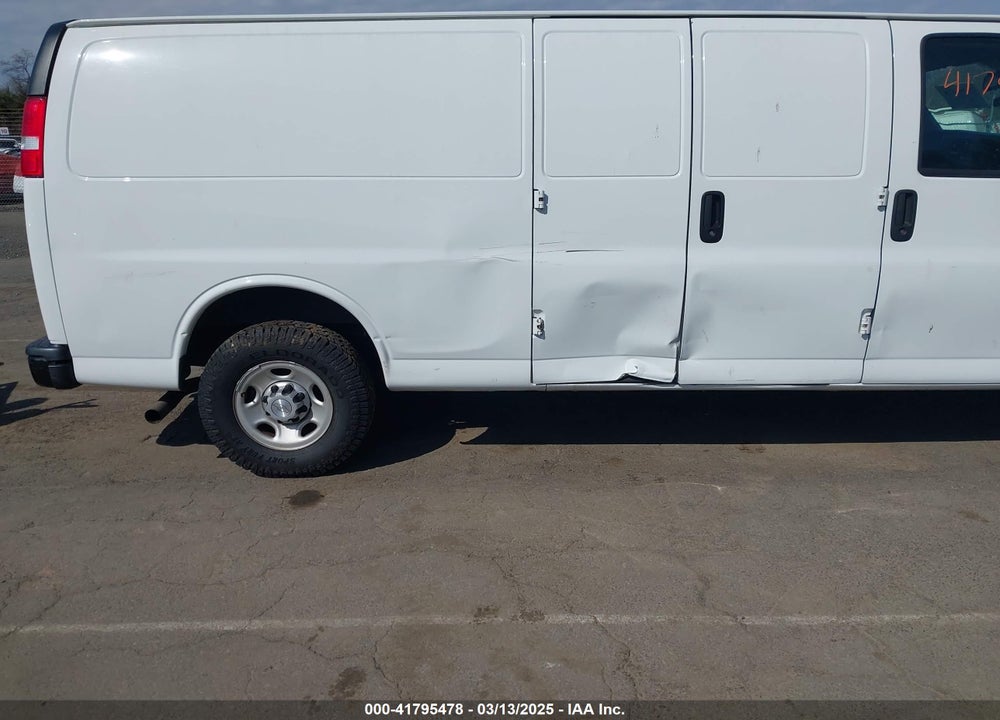 2019 CHEVROLET EXPRESS 2500 VIN: 1GCWGBFPXK1186665