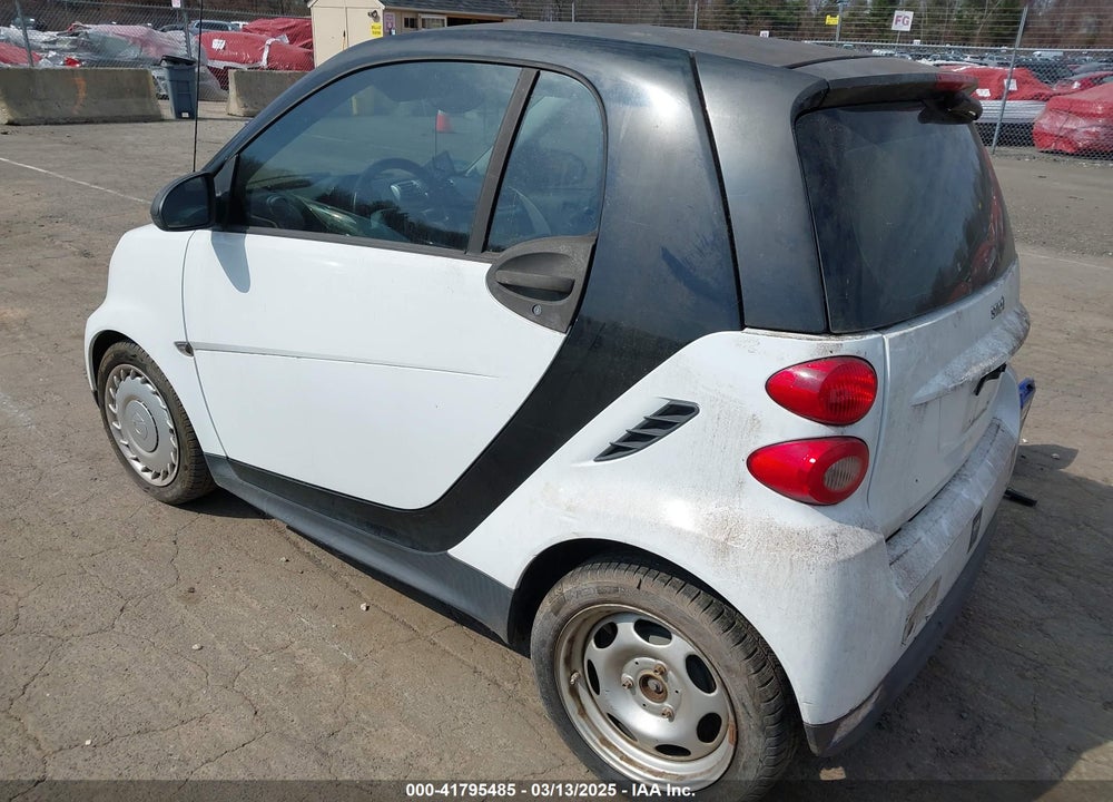 2013 SMART FORTWO VIN: WMEEJ3BAXDK709587