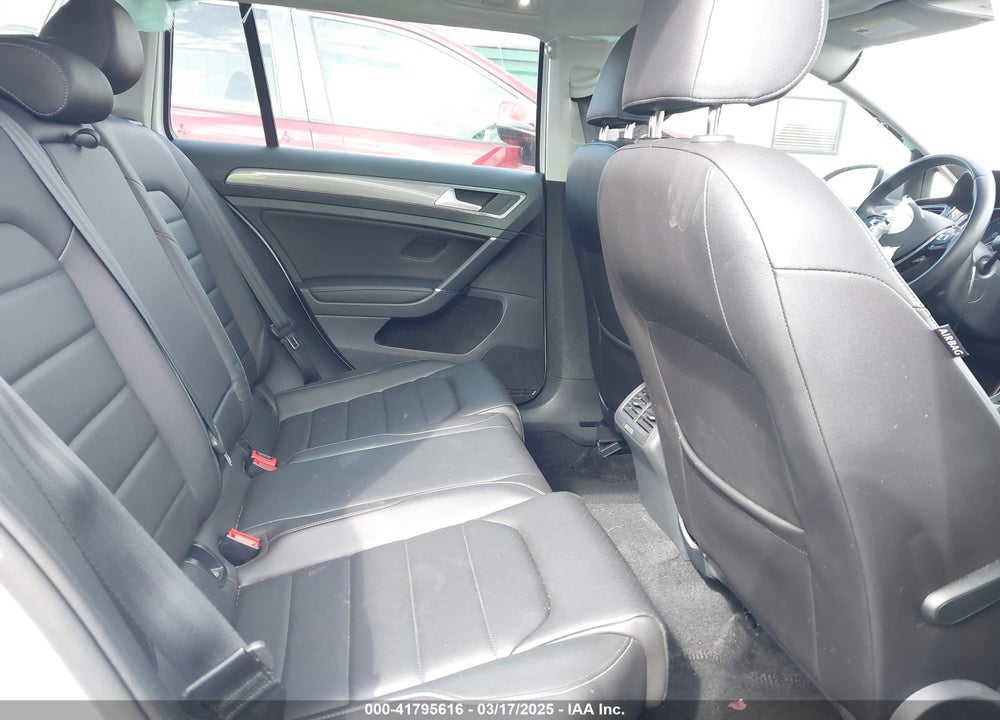 2019 VOLKSWAGEN GOLF ALLTRACK VIN: 3VWH17AUXKM505664