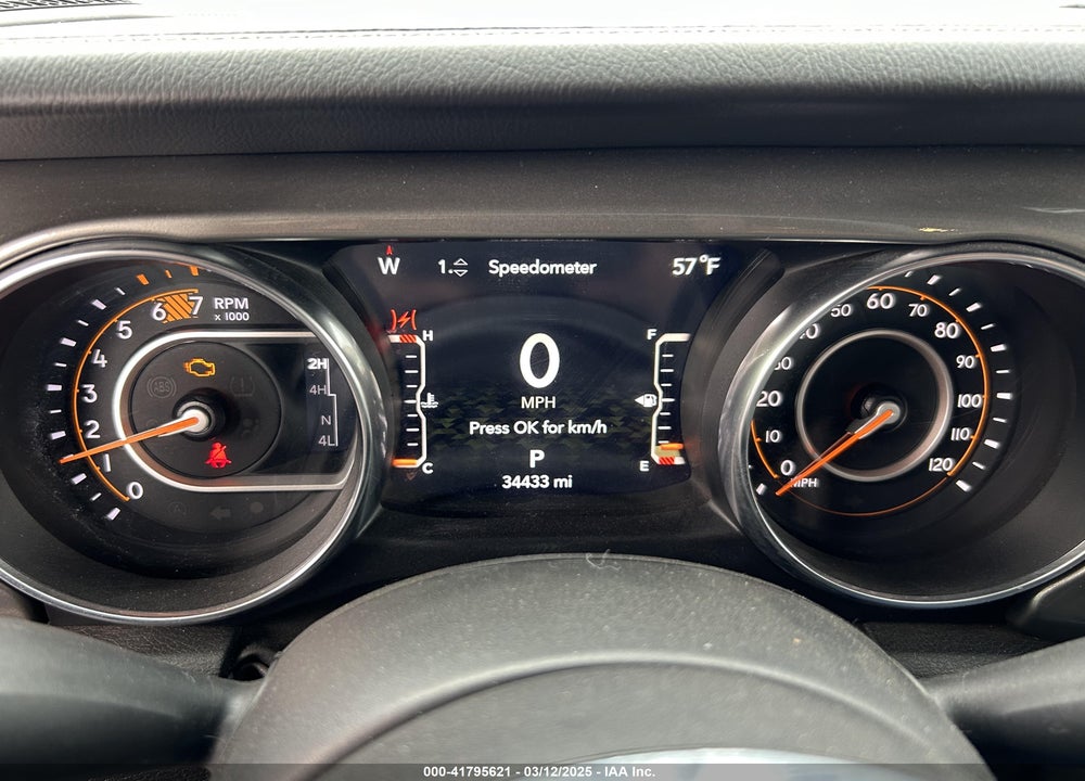 2023 JEEP WRANGLER / VIN: 1C4HJXENXPW586579