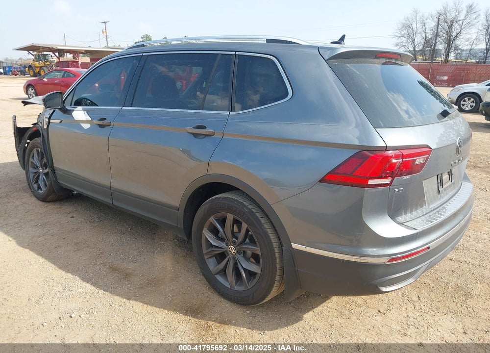 2023 VOLKSWAGEN TIGUAN 2.0T SE VIN: 3VV3B7AX1PM082647