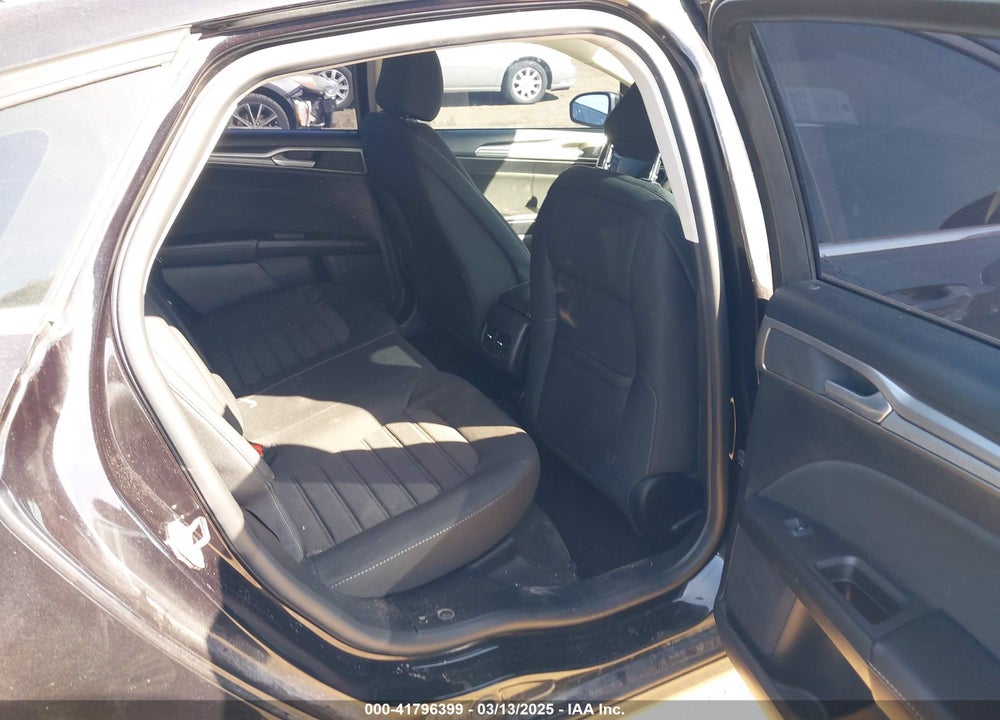 2020 FORD FUSION VIN: 3FA6P0T96LR179655