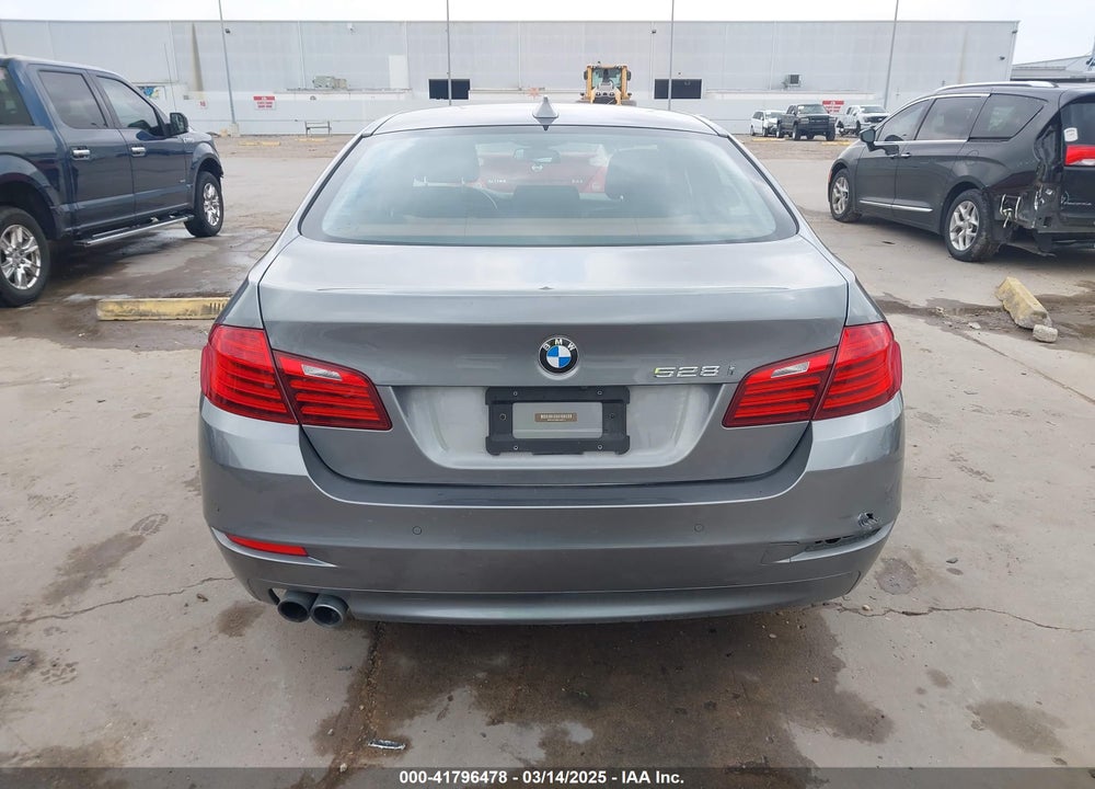 2016 BMW 528I VIN: WBA5A5C59GG352743