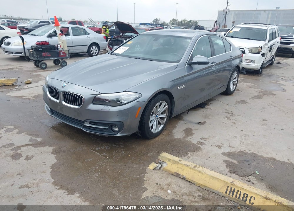 2016 BMW 528I VIN: WBA5A5C59GG352743