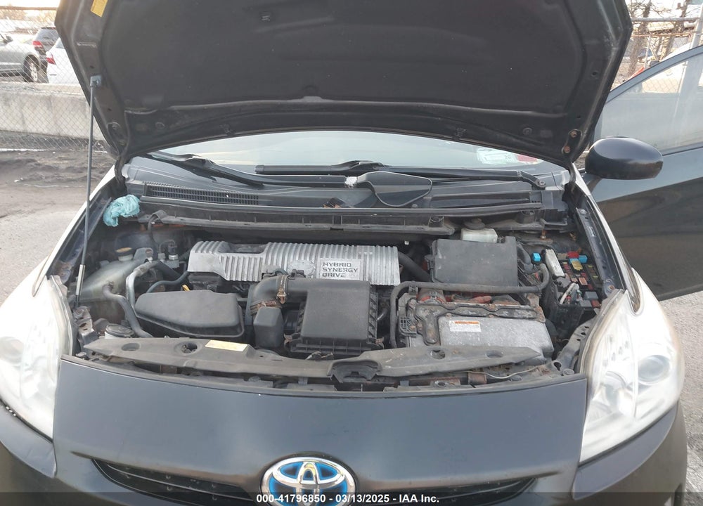 2011 TOYOTA PRIUS VIN: JTDKN3DU4B0300927