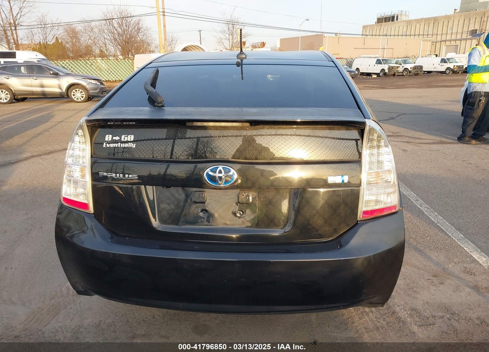 2011 TOYOTA PRIUS VIN: JTDKN3DU4B0300927