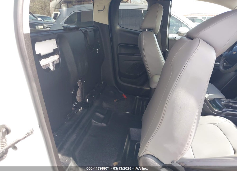 2018 CHEVROLET COLORADO VIN: 1GCHSBEAXJ1194221