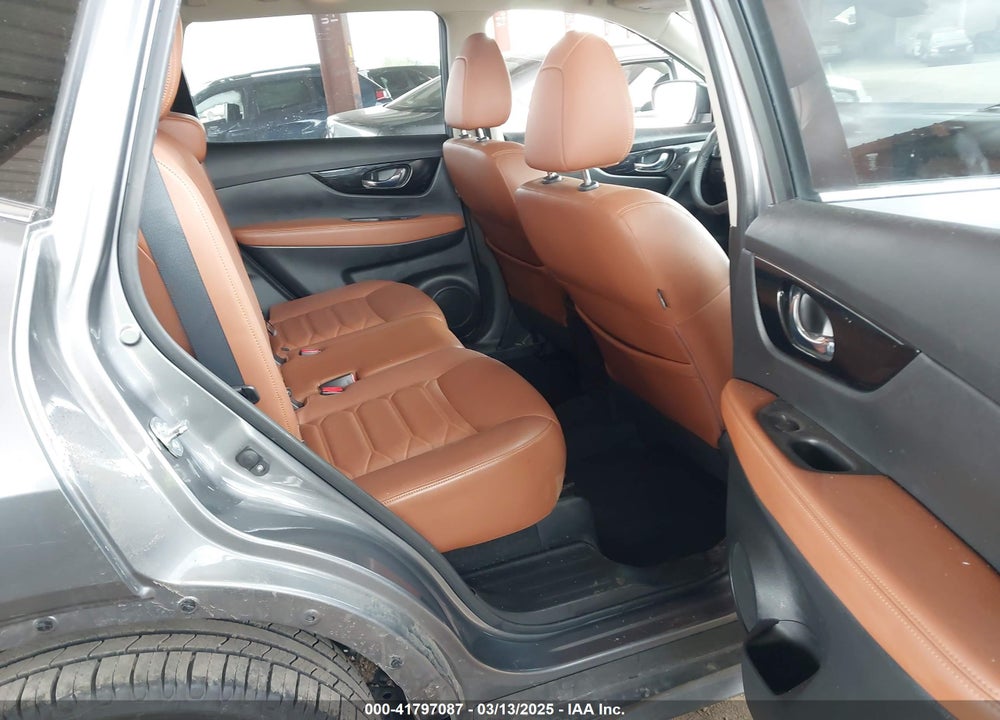 2018 NISSAN ROGUE SL VIN: JN8AT2MT2JW486521