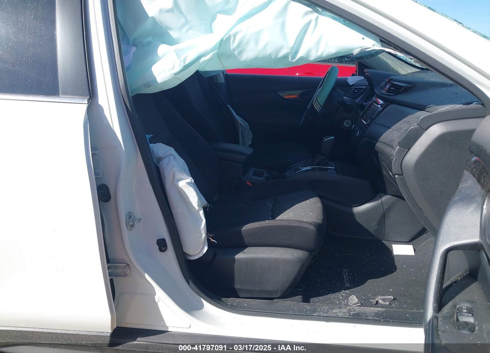 2020 NISSAN ROGUE VIN: JN8AT2MV9LW139224